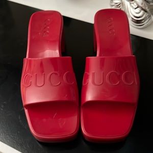 Gucci sandals